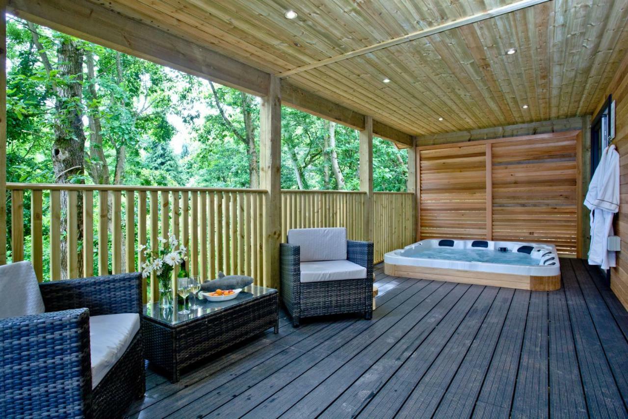 Cedar Lodge, South View Lodges, Exeter Eksteriør bilde