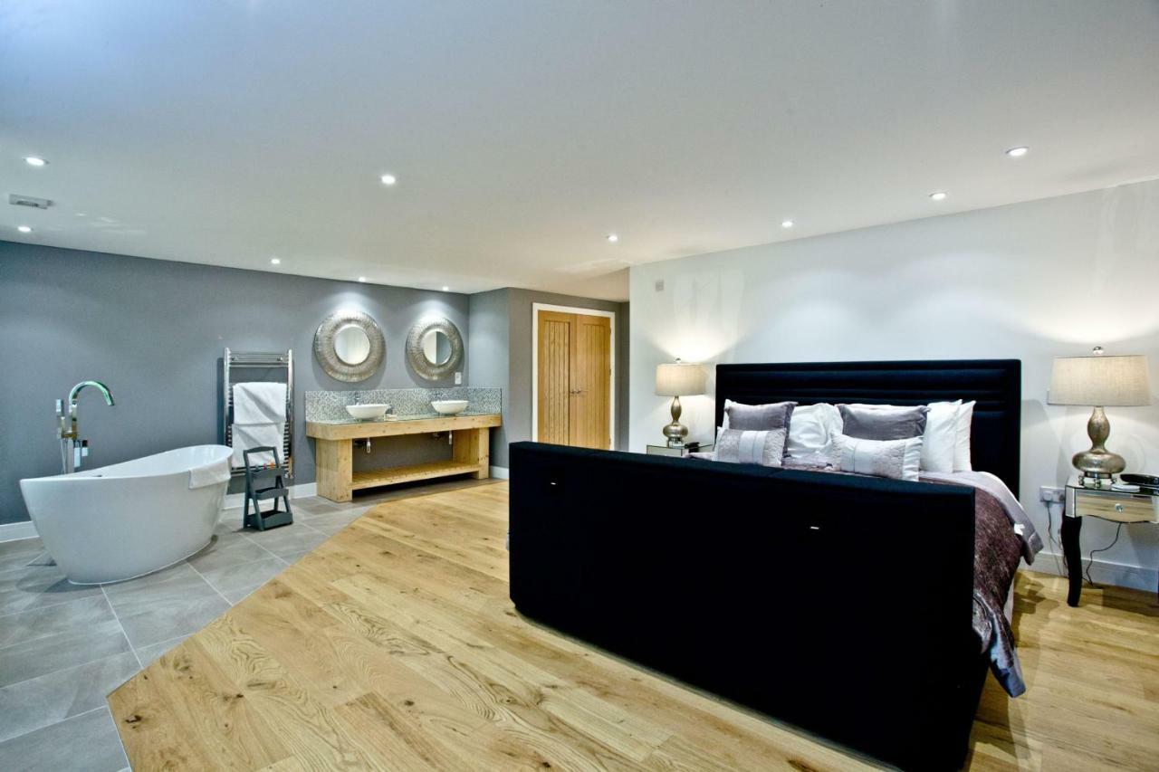 Cedar Lodge, South View Lodges, Exeter Eksteriør bilde